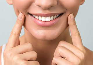 Mundhygiene: Wenn das Zahnfleisch riecht